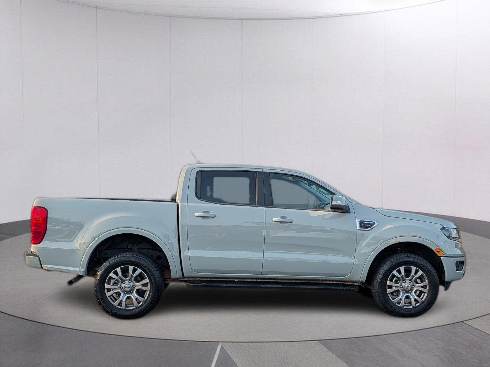 Used 2022 Cactus Gray Ford LARIAT image 8