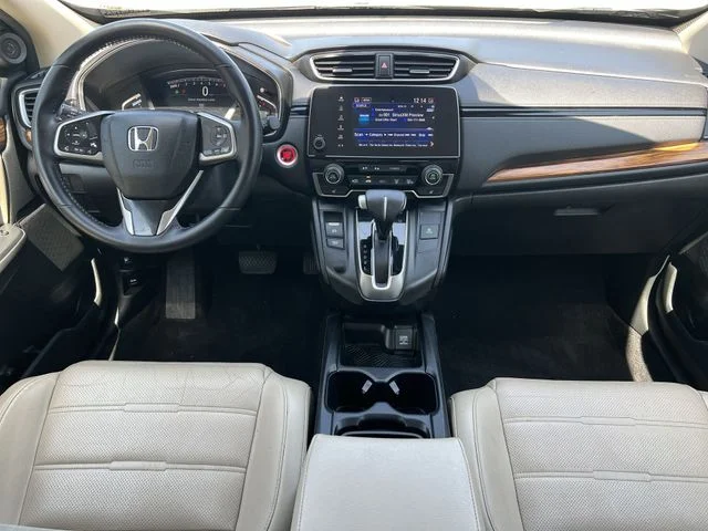 Used 2018  Honda Touring image 17
