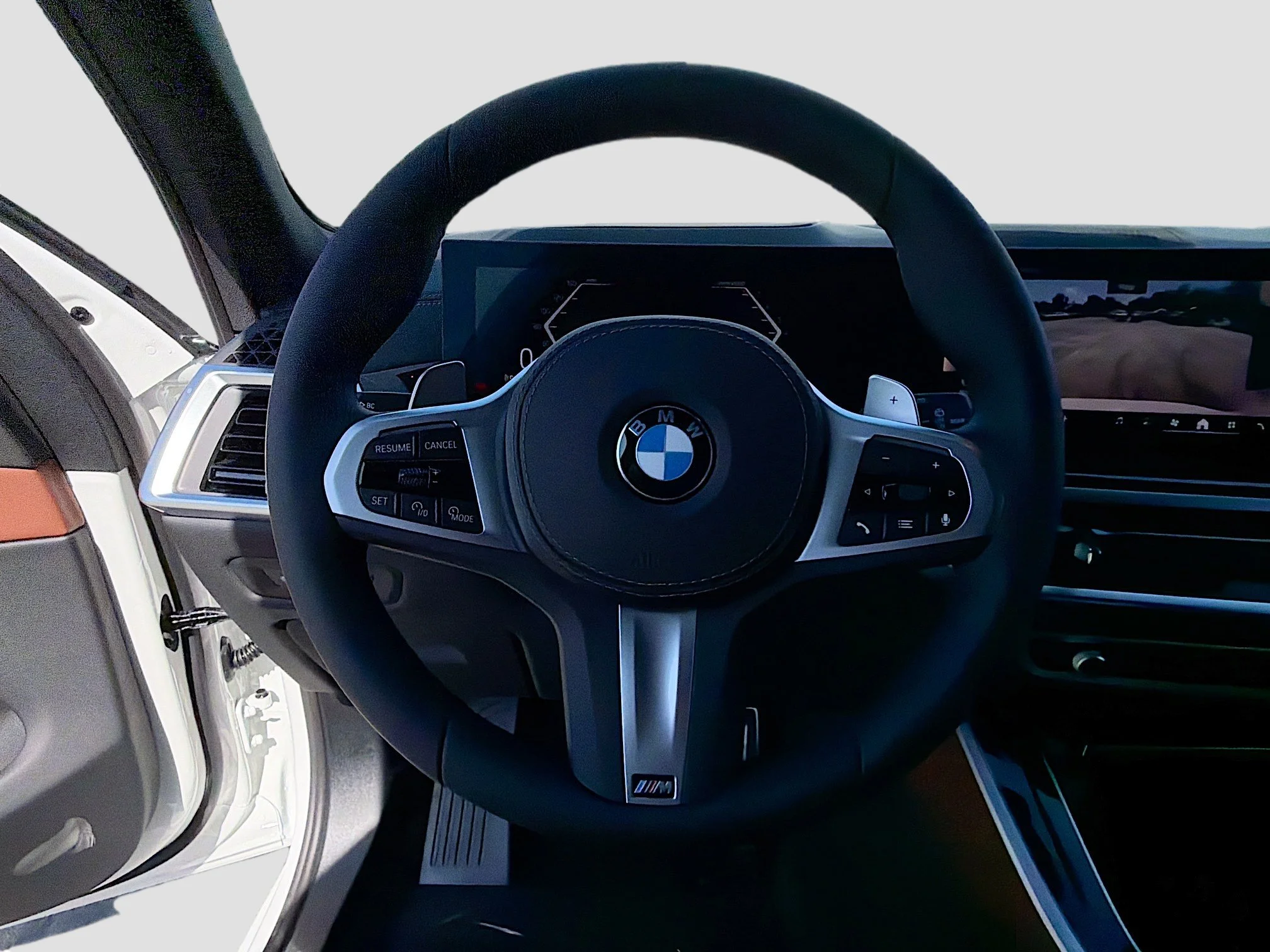 New 2026 Alpine White BMW xDrive40i image 39
