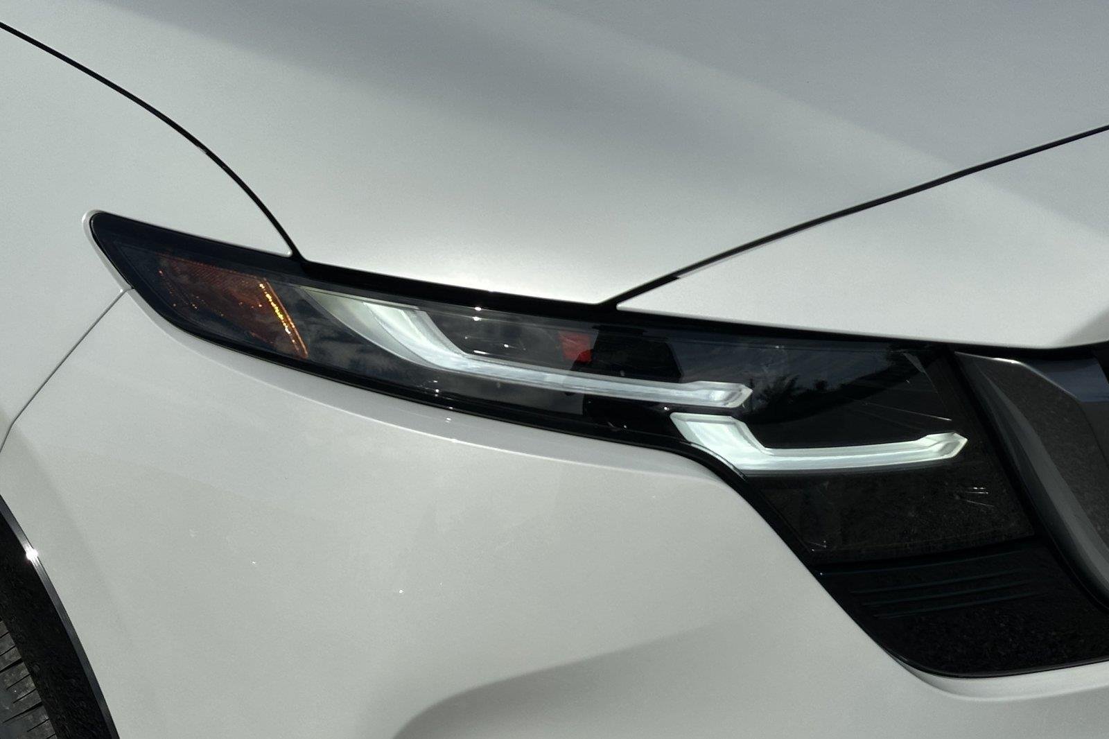 New 2026 Rhodium White Metallic Mazda 2.5 S Premium Plus image 32