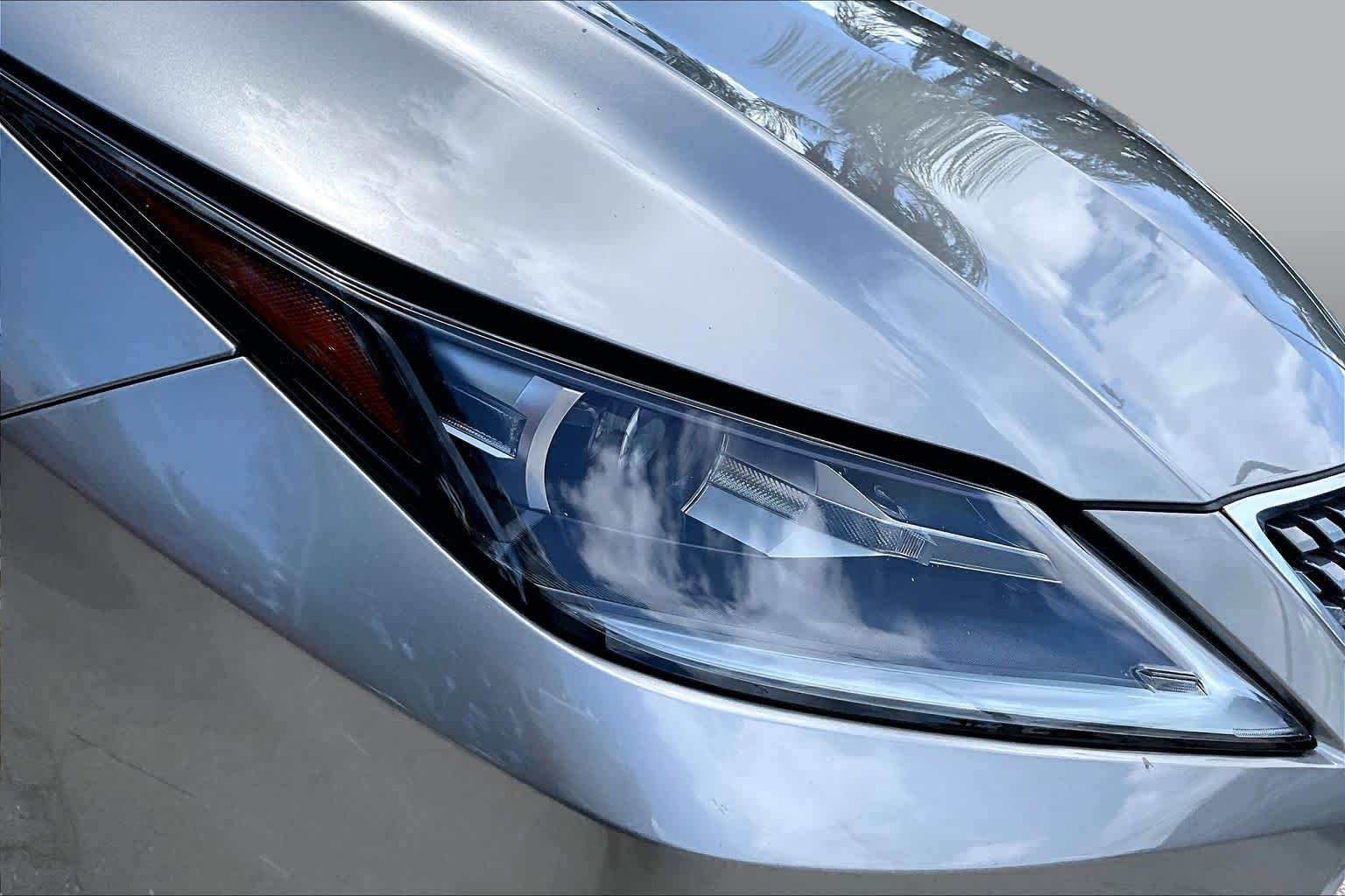 Certified Used 2020 Atomic Silver Lexus  image 28