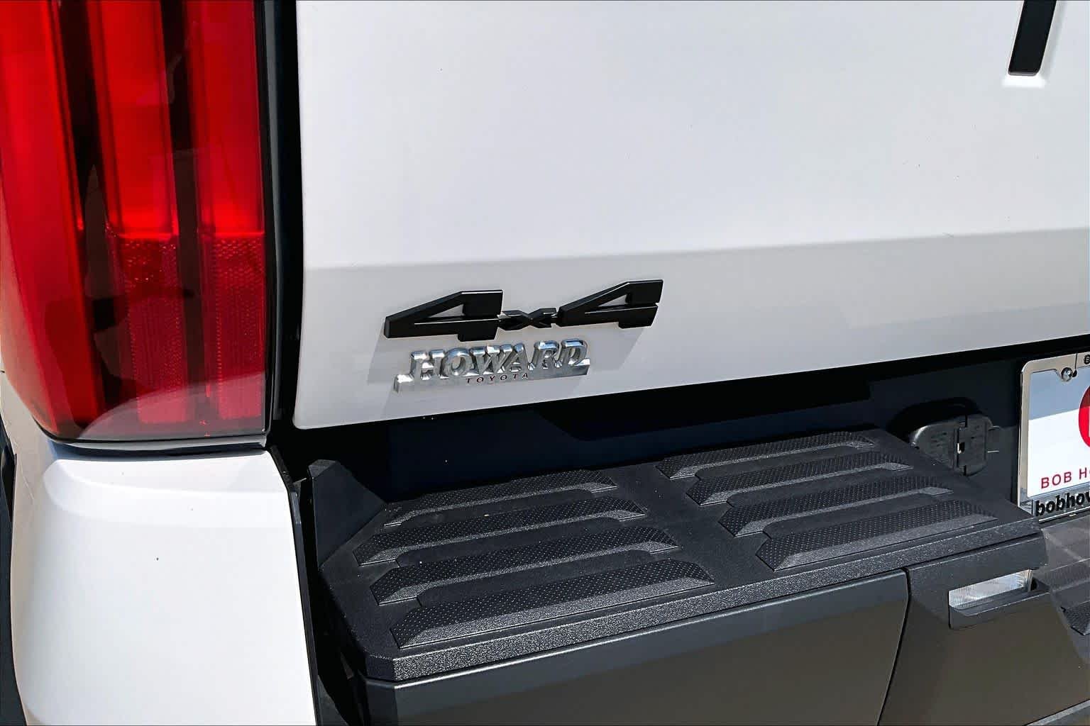 Used 2026 Ice Cap Toyota SR image 29