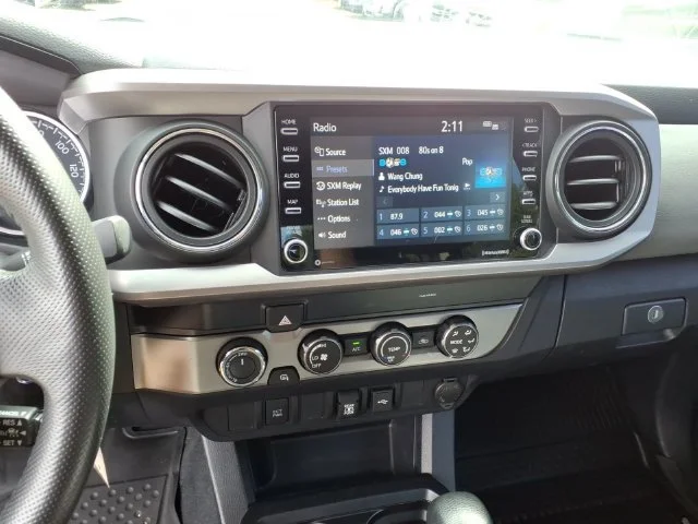 2020 Toyota Tacoma SR5 - Photo 10