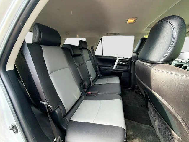 Used 2017 Silver Toyota SR5 Premium image 26