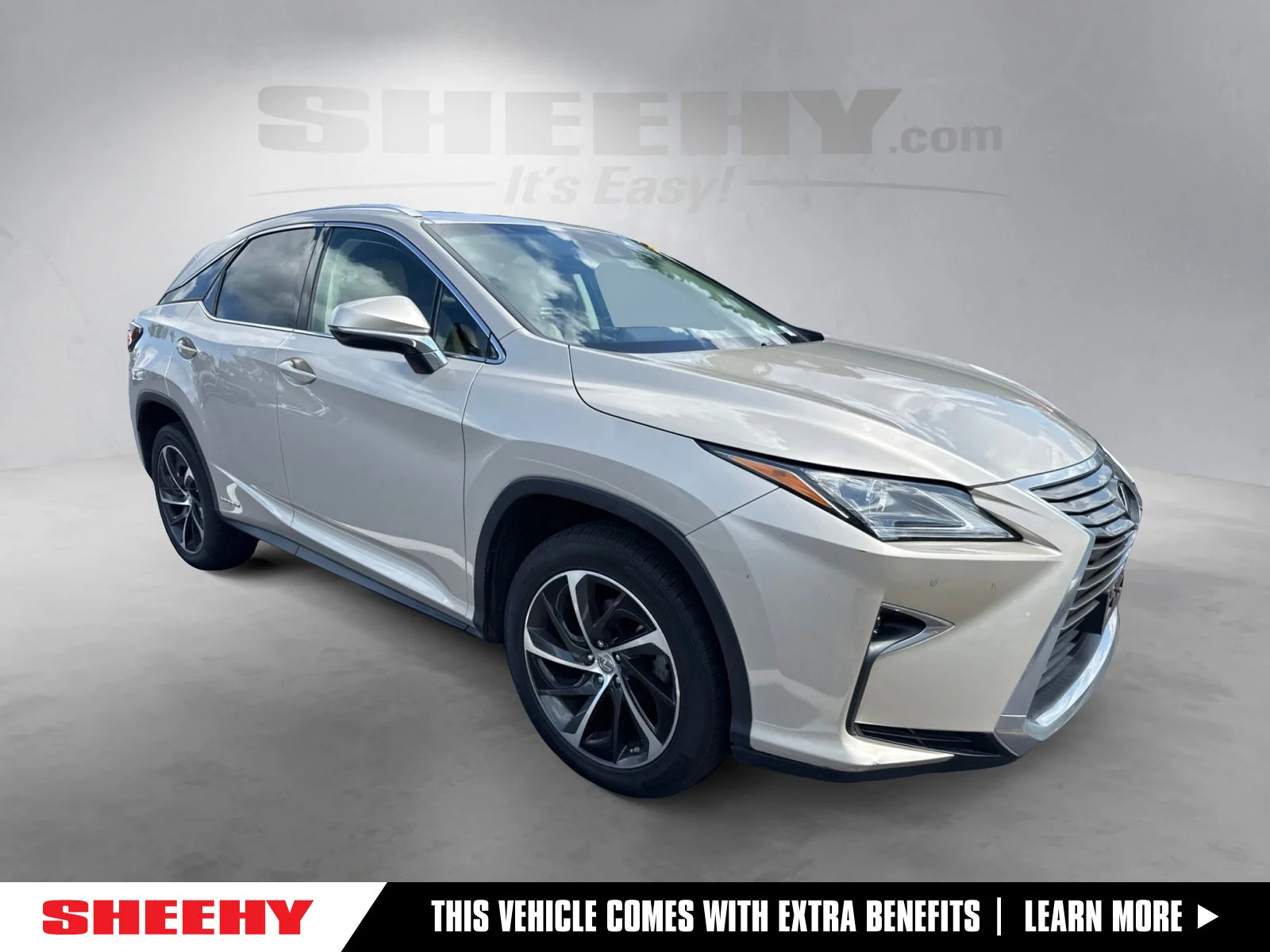 Used 2017 Beige Lexus 450h image 1