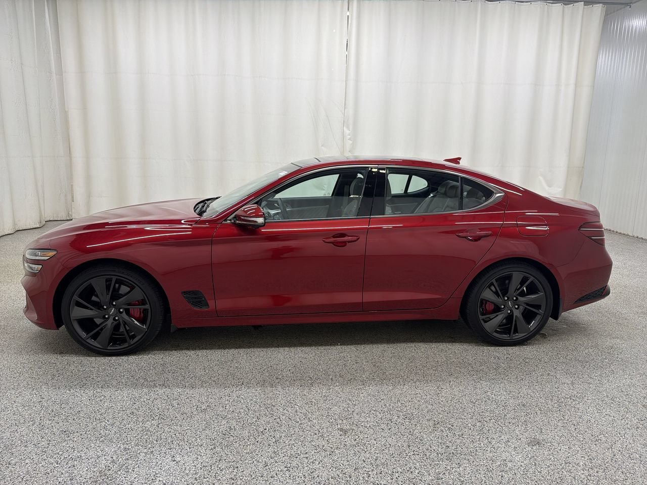 2023 GENESIS G70 Standard - Photo 6