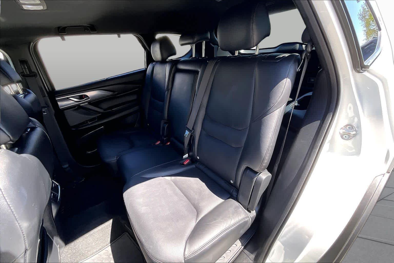 Used 2019 Snowflake White Pearl Mica Mazda Grand Touring image 20