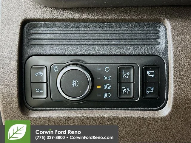New 2026 Star White Metallic Tri-Coat Ford King Ranch image 11