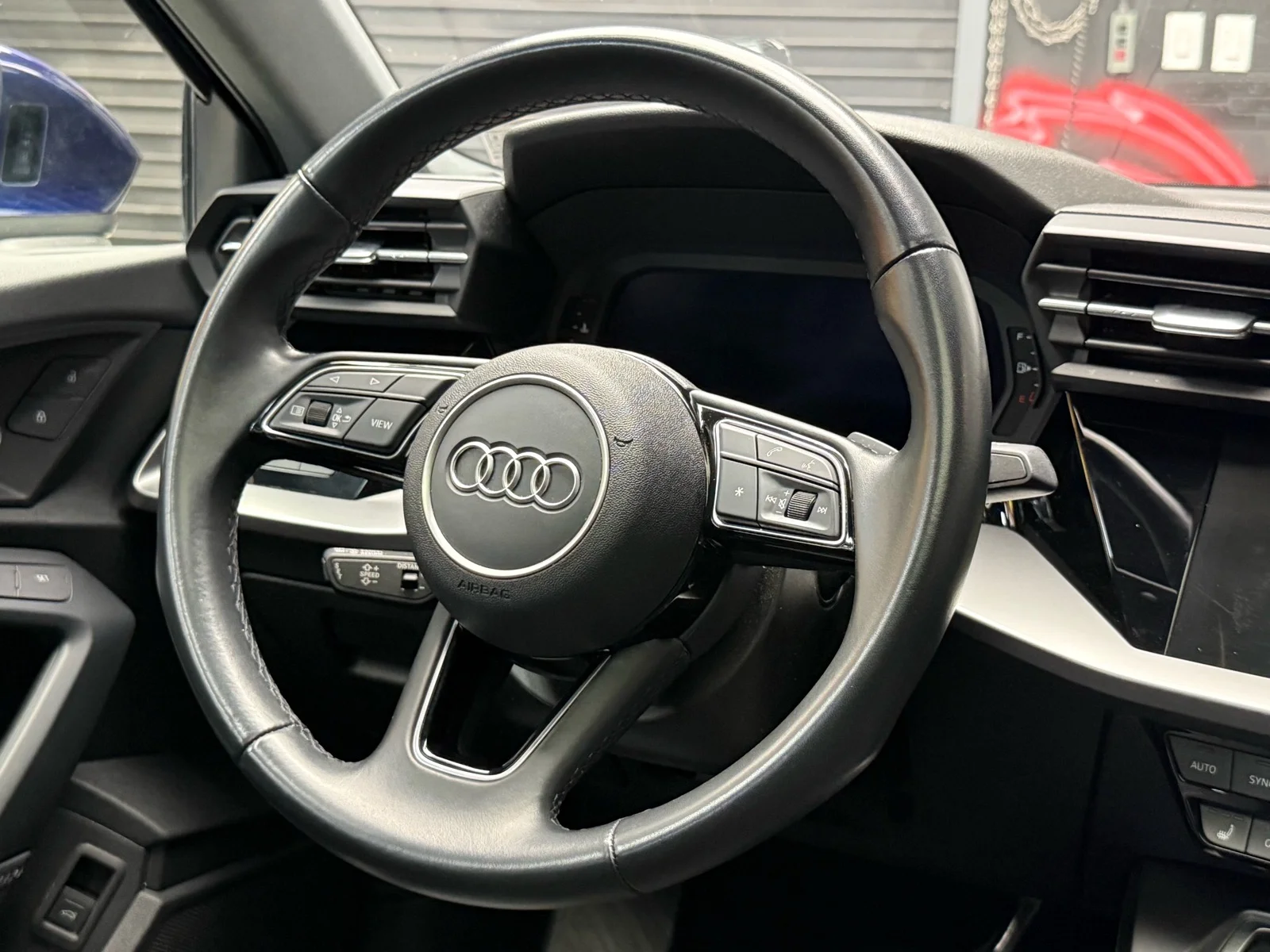 Used 2024 Navarra Blue Metallic (2d2d) Audi Premium 40 TFSI image 11