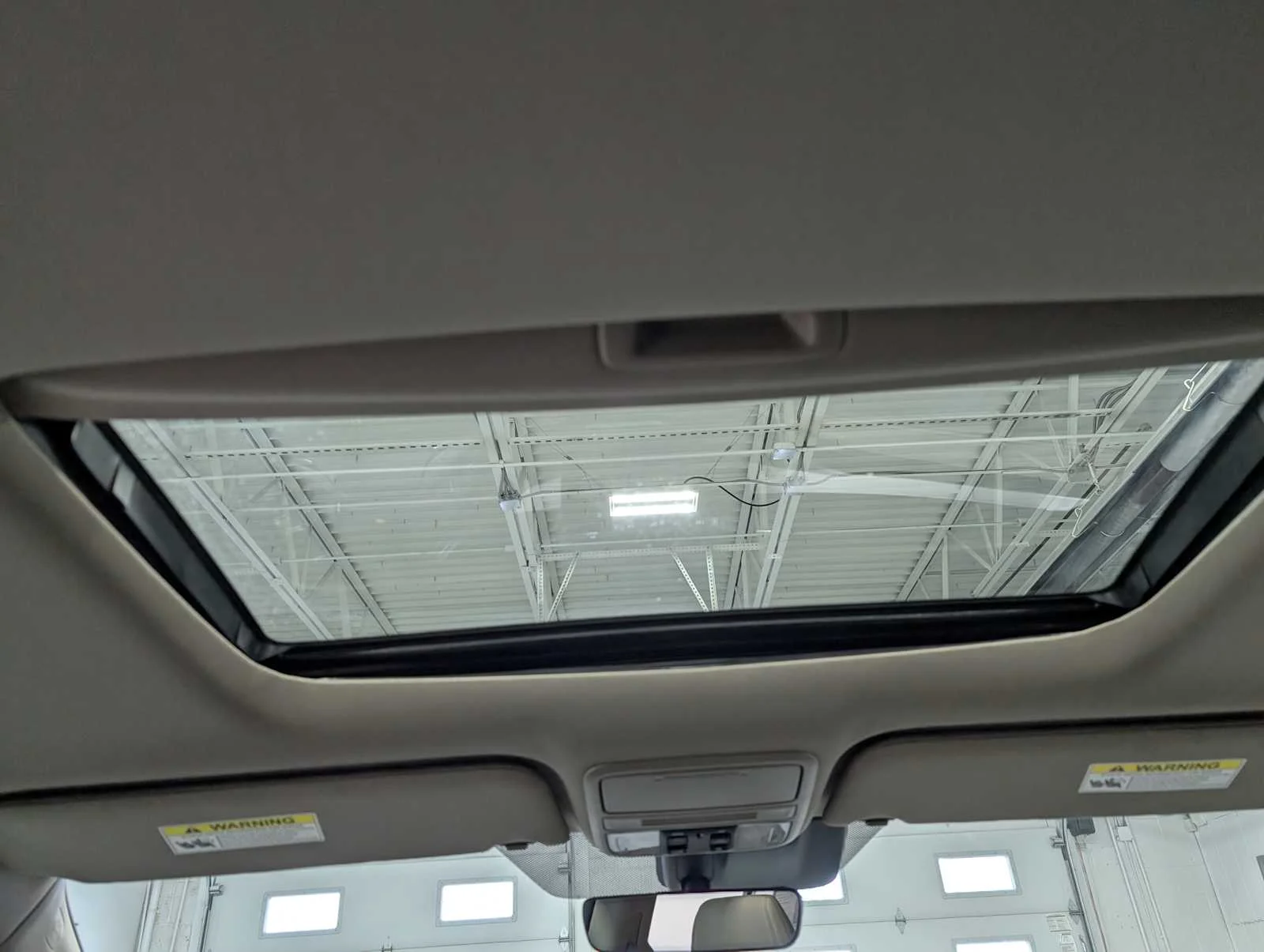 Used 2019 White Diamond Pearl Honda EX-L image 17