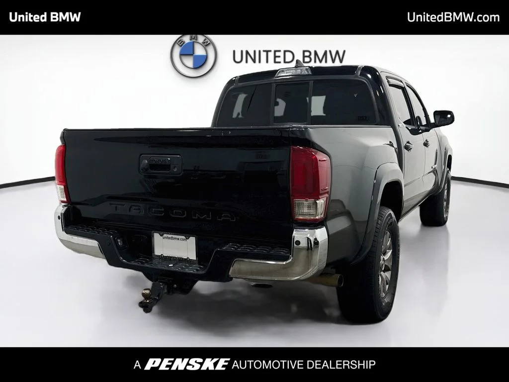 Used 2017 Black Toyota SR5 image 5
