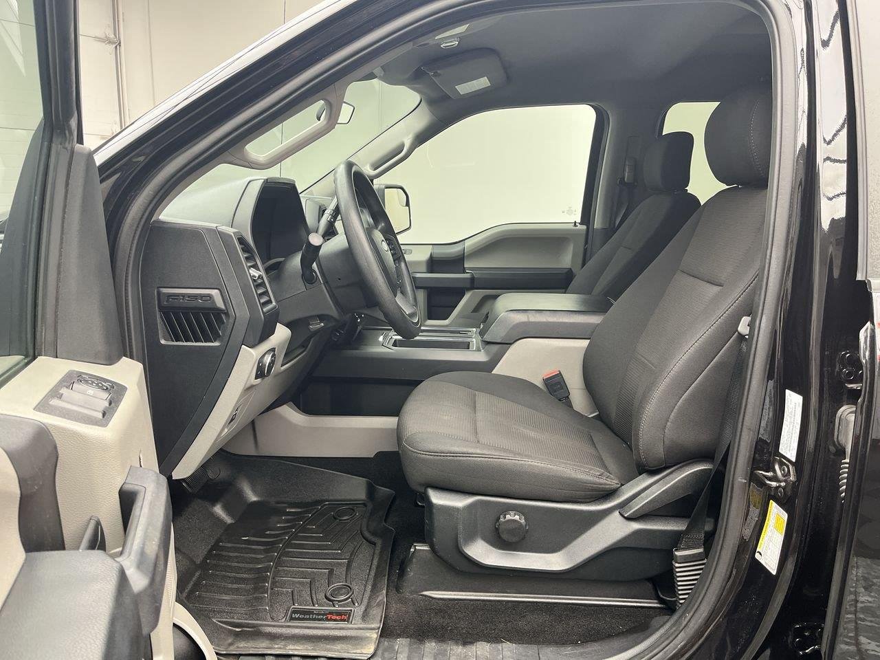 Used 2020 Agate Black Ford XL image 3