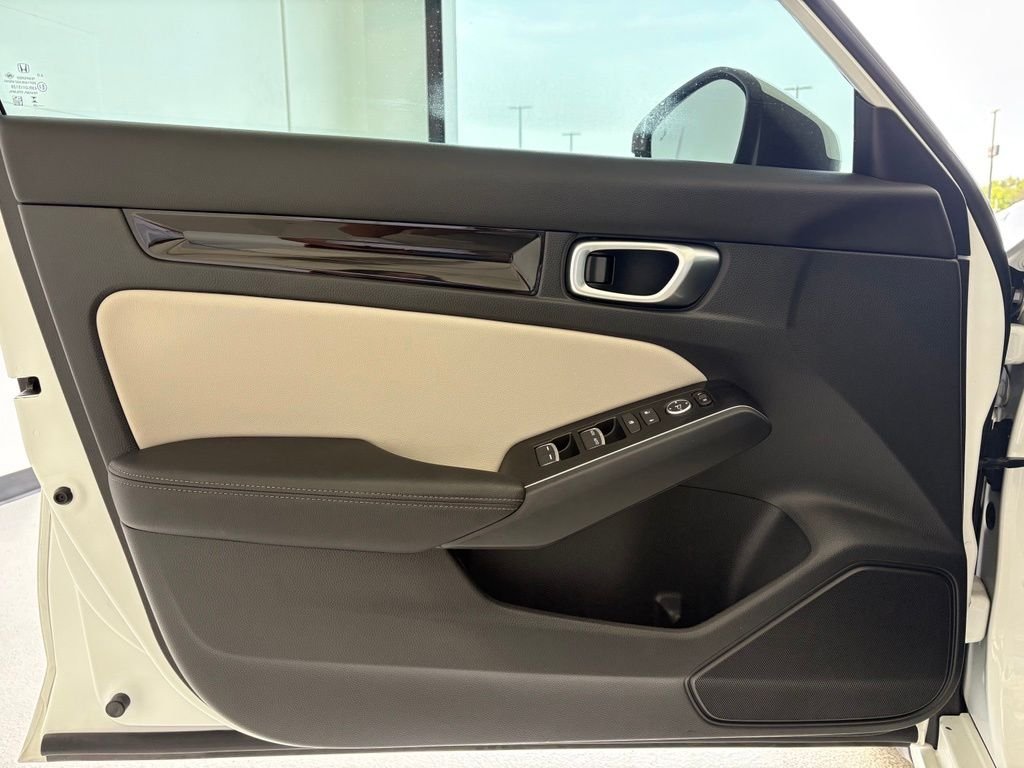 Used 2024 White Honda Sport Touring image 29