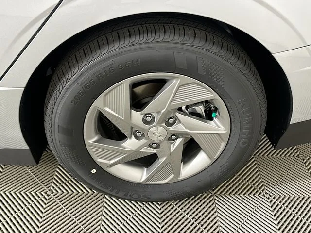 New 2026 Hyundai SONATA SE