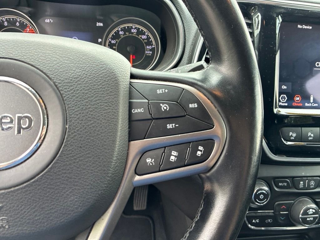 Used 2021 Red Jeep Limited image 29