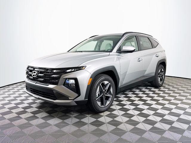 New 2026 Silver Hyundai SEL FWD image 2