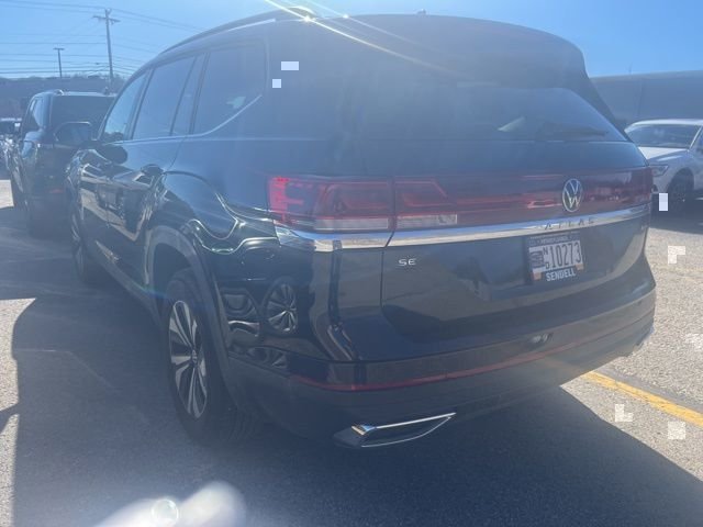 Certified Used 2025 Black Volkswagen 2.0T SE image 4
