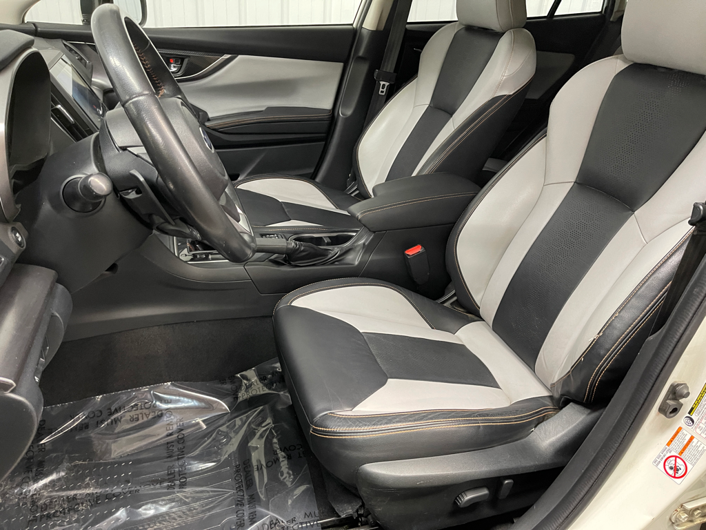 Used 2018 White Subaru 2.0i Limited image 16