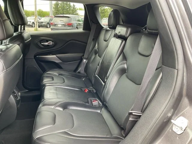 Used 2020 Gray Jeep Limited image 54
