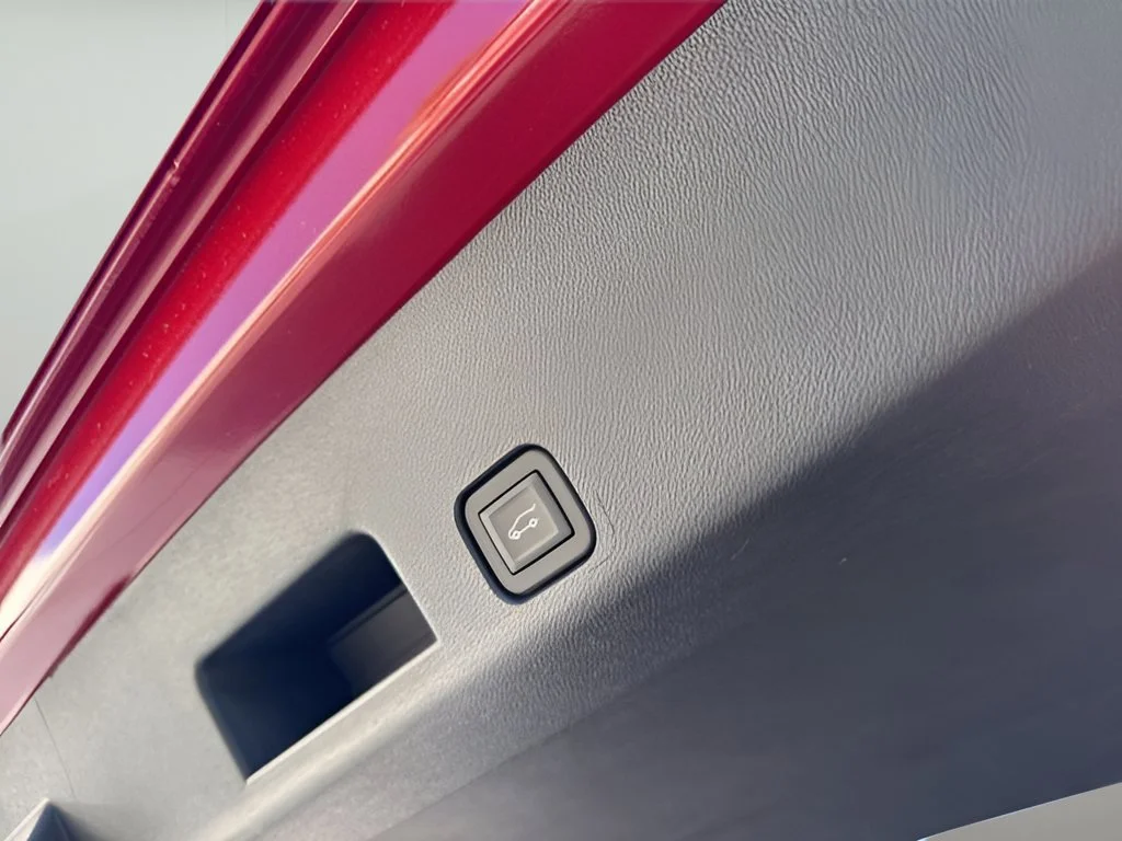 New 2026 Radiant Red Tintcoat Chevrolet LT image 7