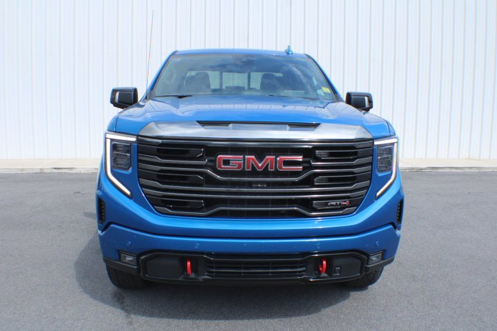 Used 2023 Dynamic Blue Metallic GMC AT4 image 23