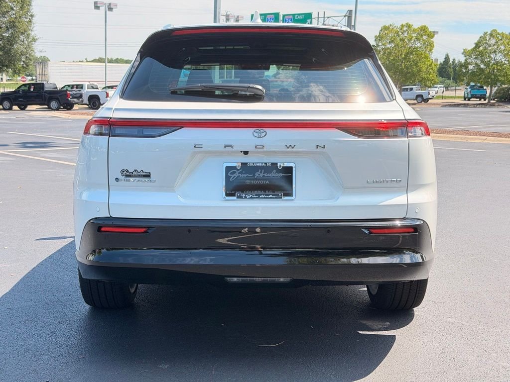 New 2026 Oxygen White Toyota Limited image 9