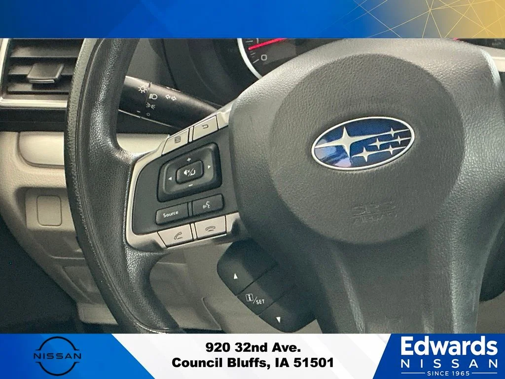 Used 2016 Silver Subaru 2.5i Premium image 17