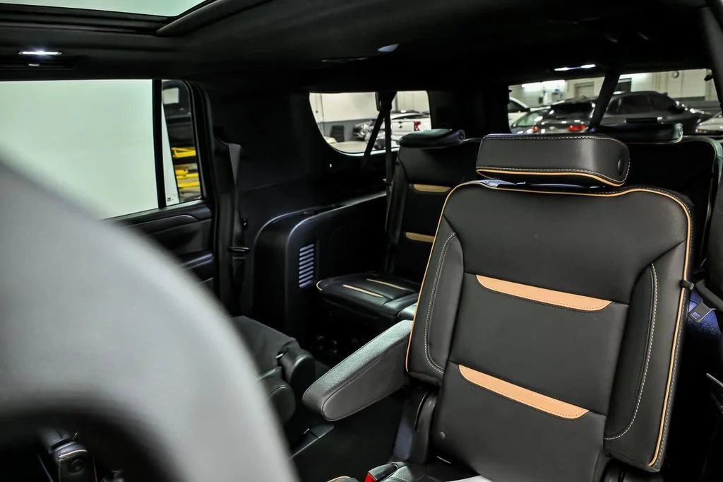 2022 GMC Yukon XL AT4 - Photo 16