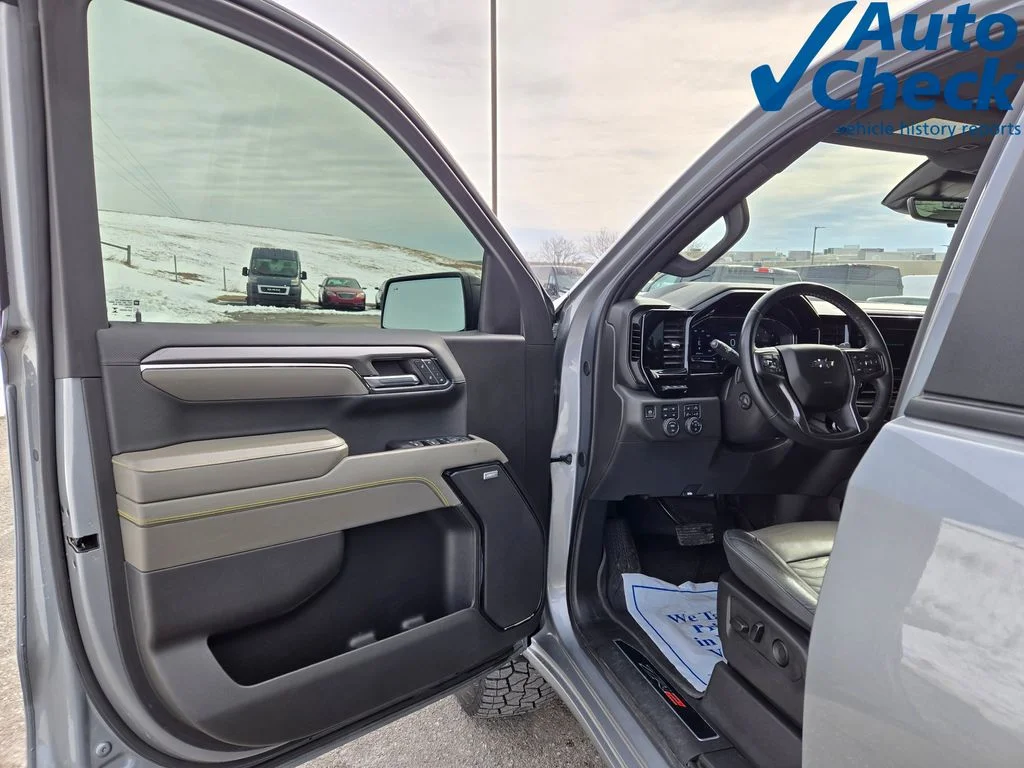 Used 2024 Sterling Gray Metallic Chevrolet ZR2 image 9