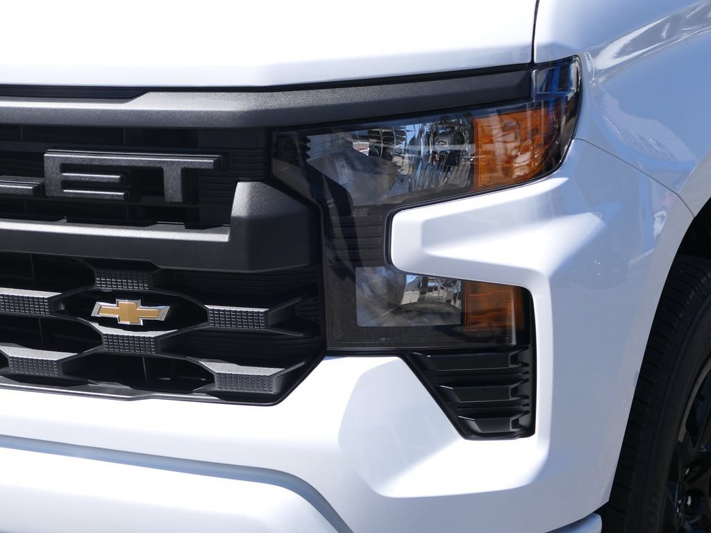 2026 Chevrolet Silverado 1500 Custom - Photo 10