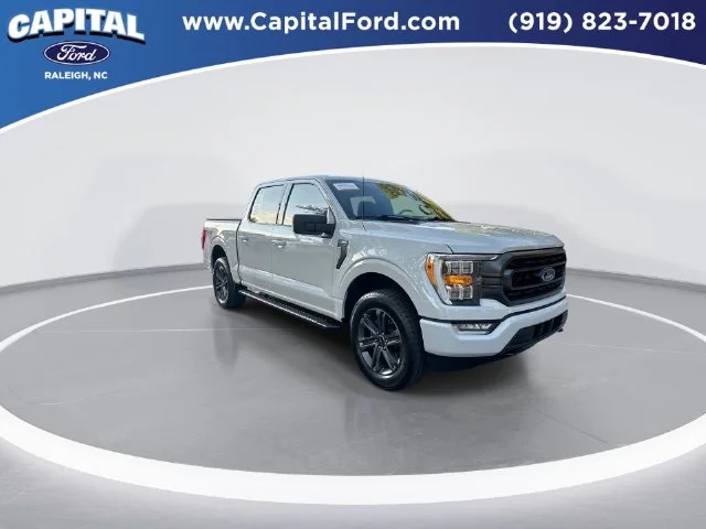 Used 2023 White Ford XLT image 2