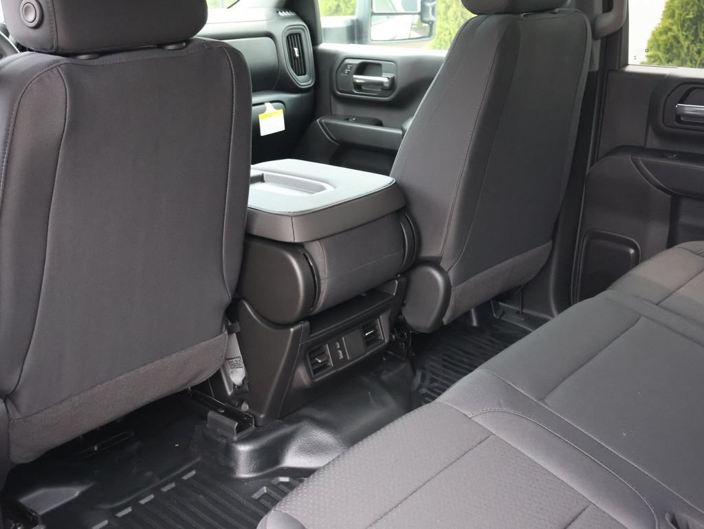 2026 GMC Sierra 3500HD Pro - Photo 19