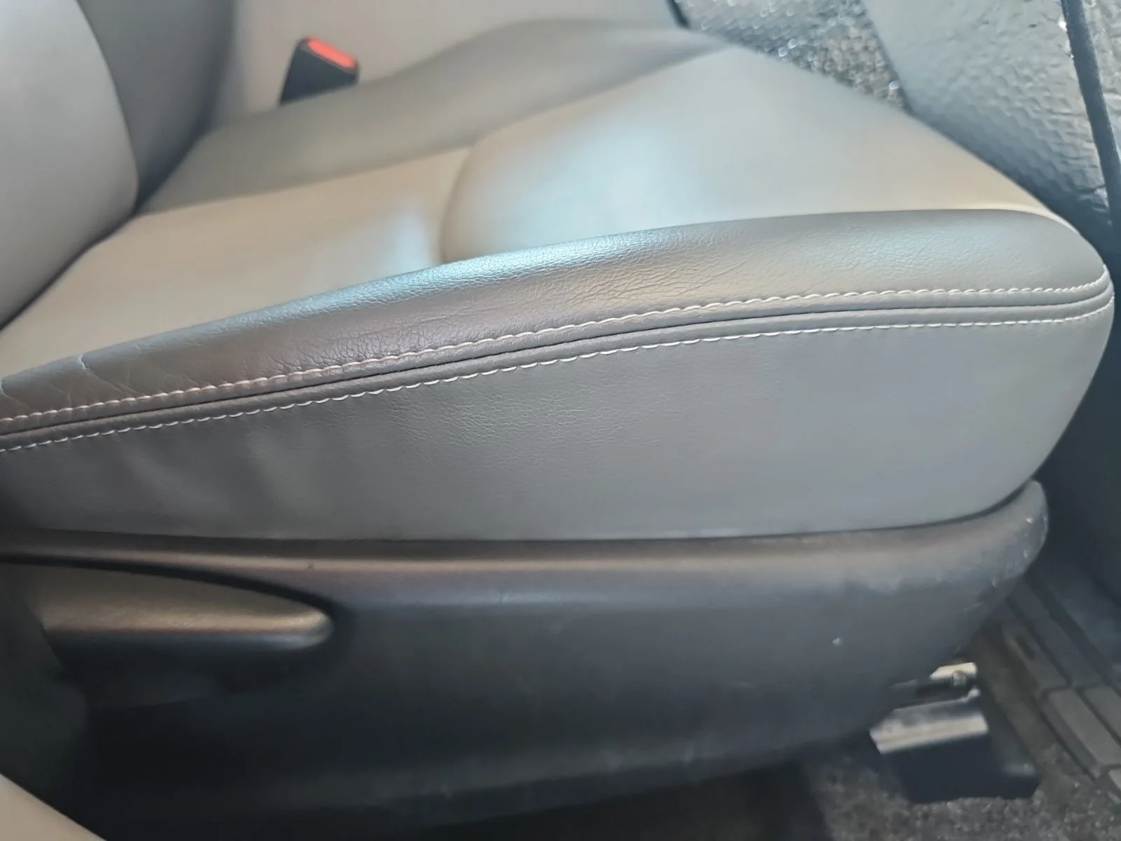 Used 2016 Gray Toyota Five image 17