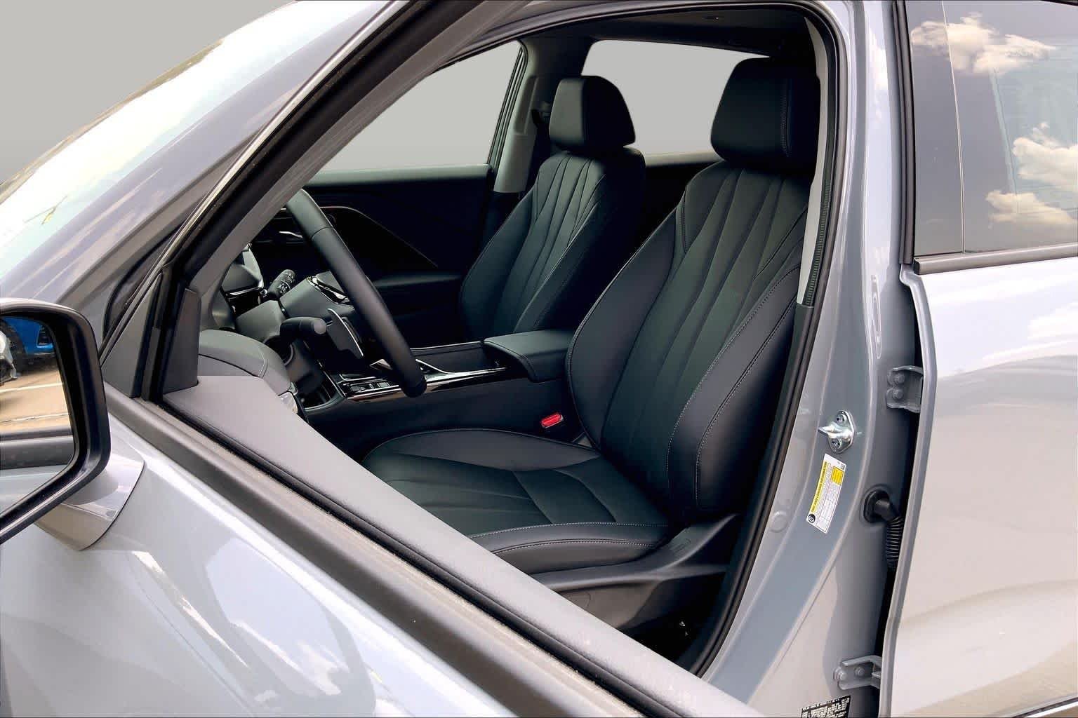 New 2026 Urban Gray Pearl Acura  image 9
