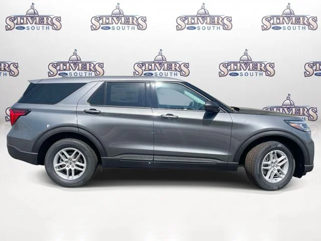 New 2026 Gray Ford Active image 3