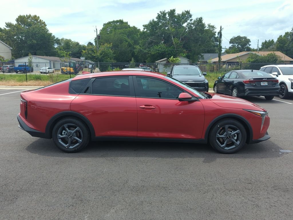 New 2026 Currant Red Kia LXS image 8
