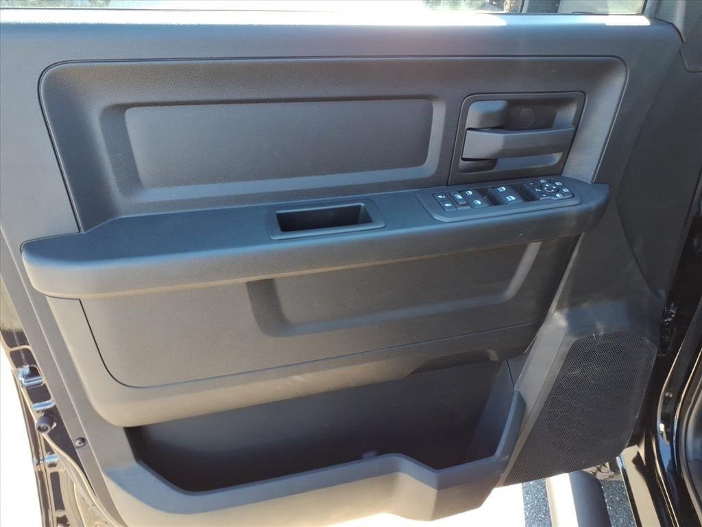 2026 RAM 2500 Tradesman/Black Express - Photo 9