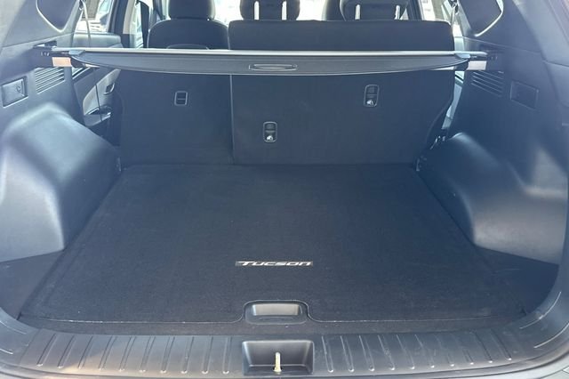 Used 2022 Gray Hyundai SEL Convenience image 15