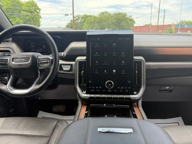 Used 2025 Summit White GMC Denali image 29
