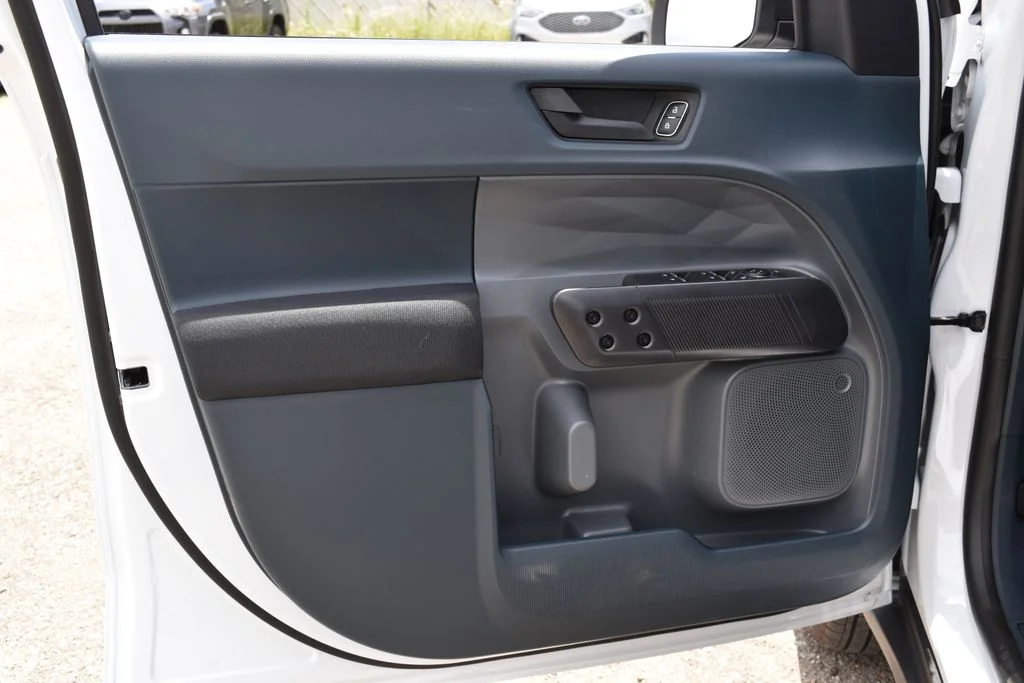 Used 2026 Oxford White Ford XL image 9