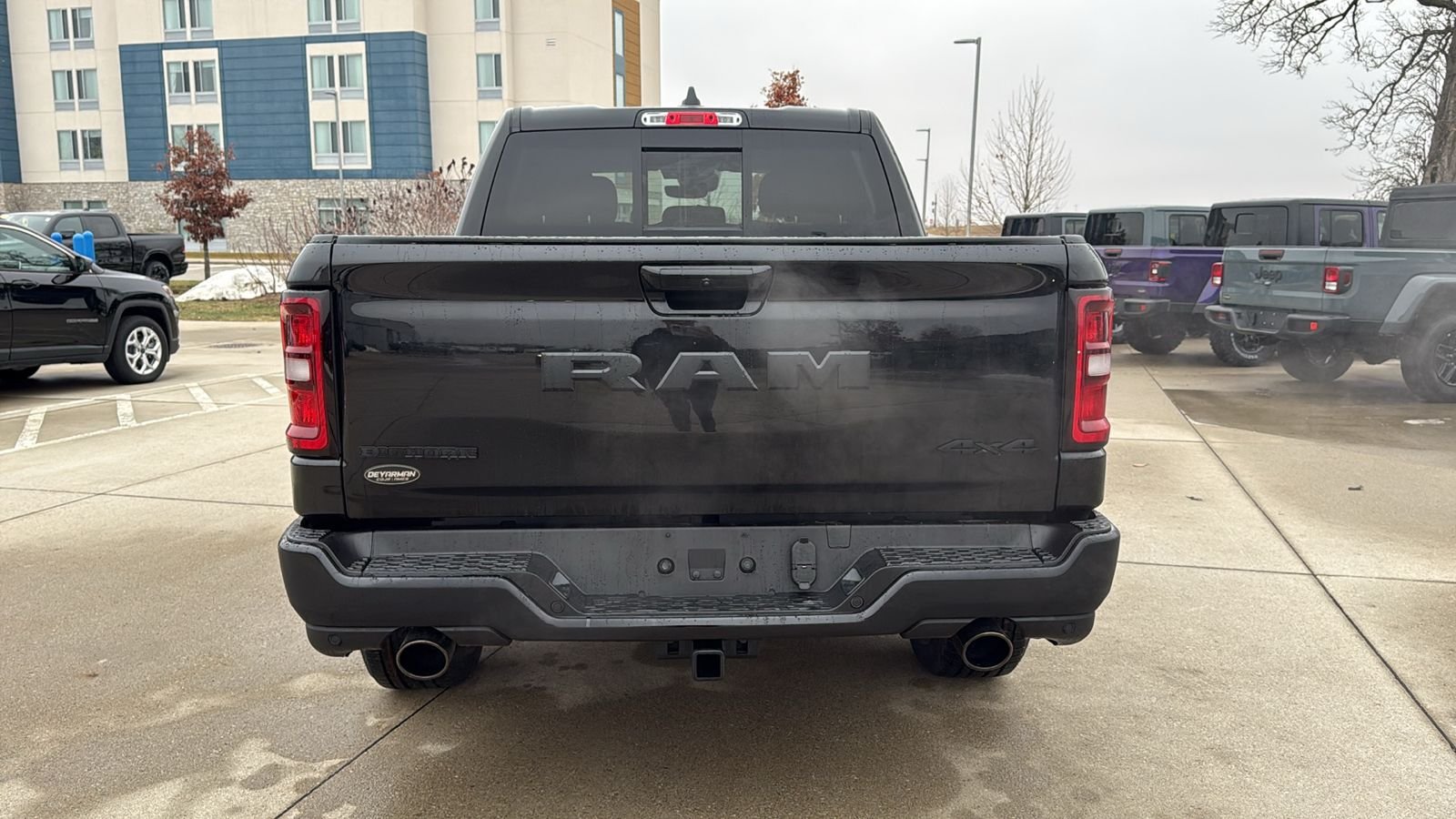 New 2026 Diamond Black Crystal Pearlcoat RAM Big Horn/Lone Star image 6