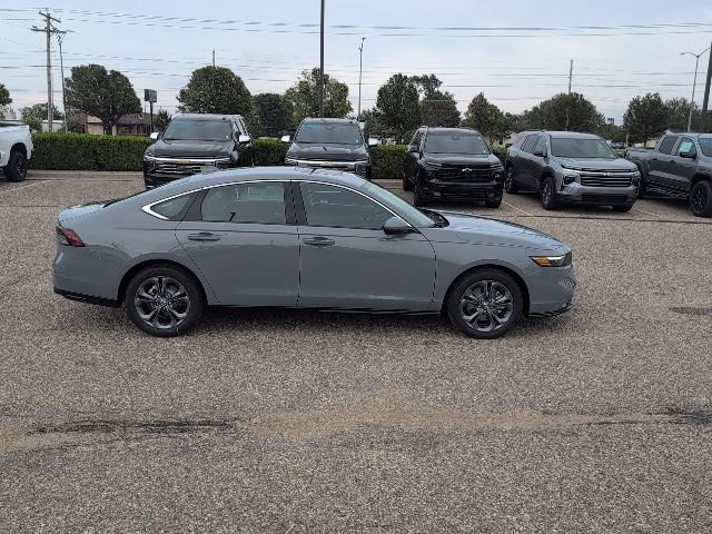 Used 2026 Urban Gray Pearl Honda EX-L image 16