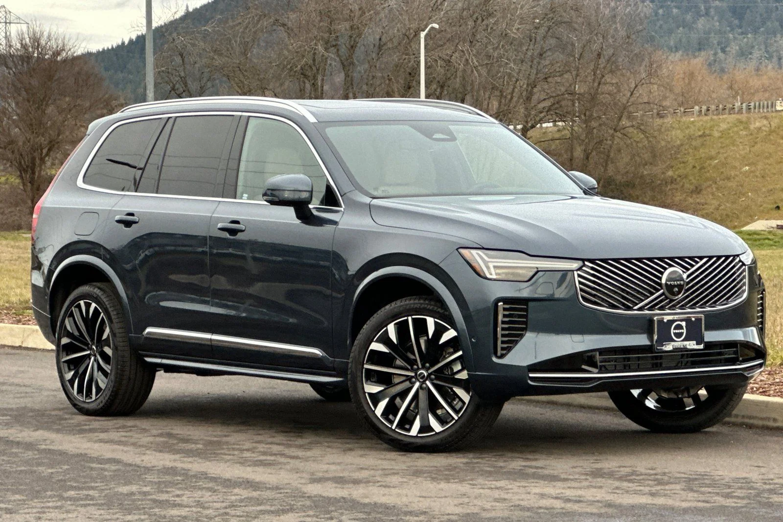 2026 Volvo XC90 B6 Plus Bright 7-Seater 4WD's photo