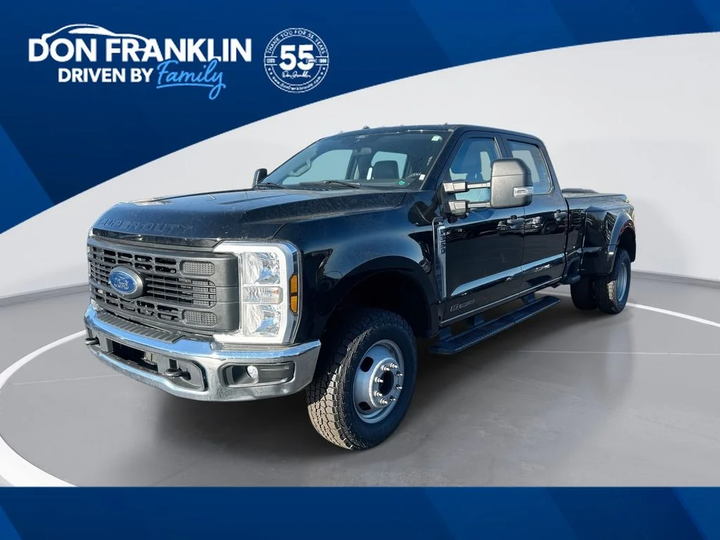 2024 Ford F-350 XL 4x4 Crew Cab 8' Box DRW's photo