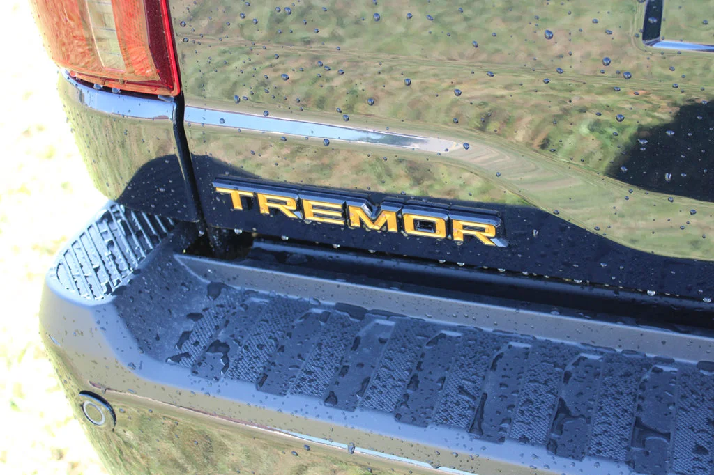 New 2026 Antimatter Blue Metallic Ford Tremor® image 11