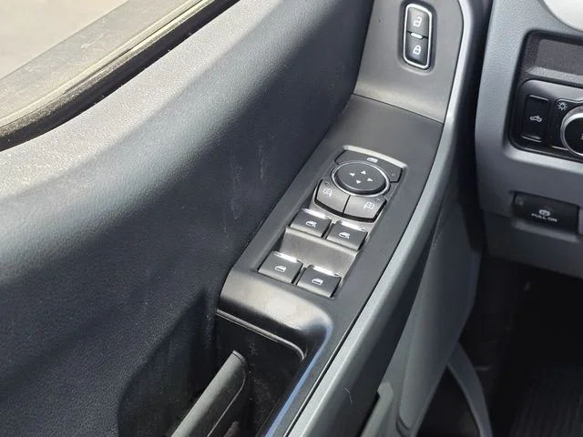 Used 2024 Silver Metallic Ford XLT image 18