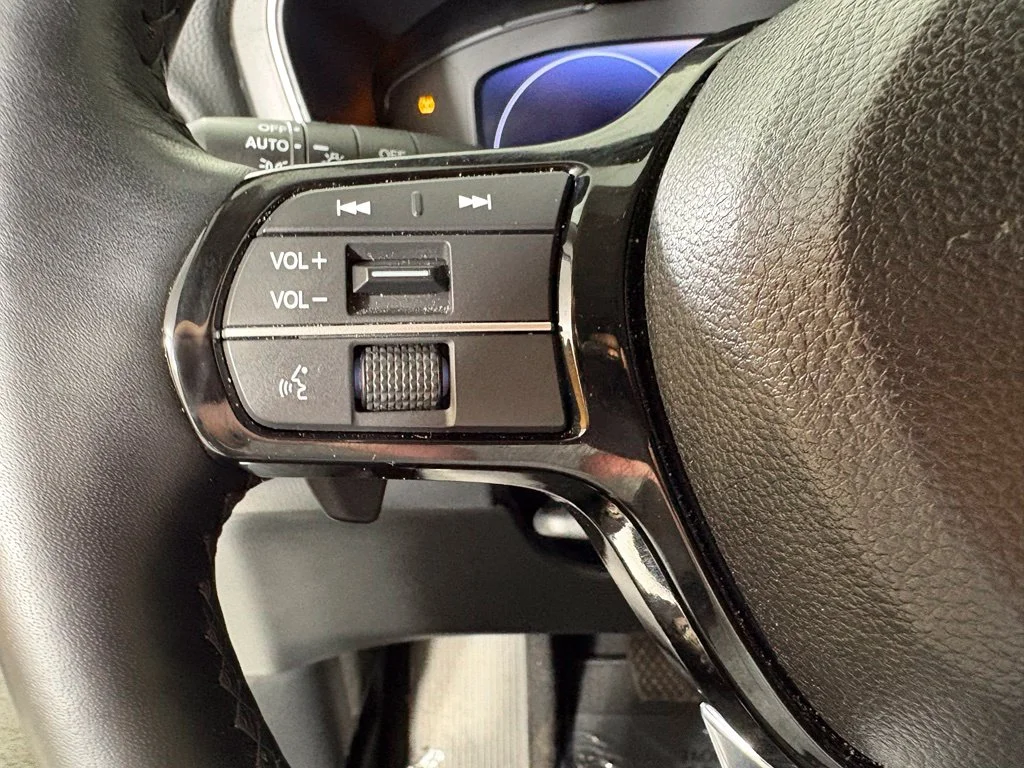 Used 2025  Honda Elite image 24