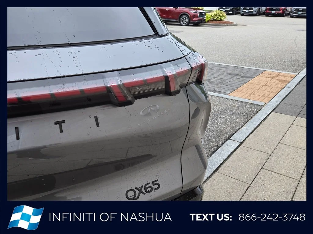 New 2027 2T GRPT SHDW INFINITI Autograph AWD image 13