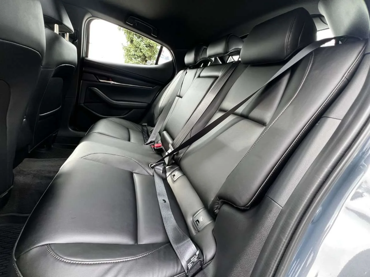 Used 2025  Mazda GS image 10