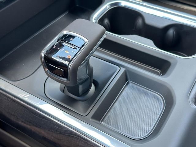 2026 Chevrolet Silverado 1500 LTZ - Photo 15
